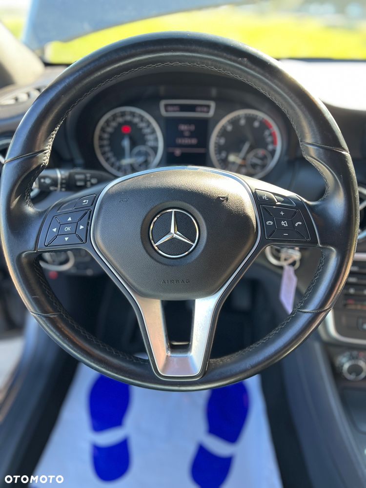 Mercedes-Benz Klasa A 180 (BlueEFFICIENCY) Style - 31