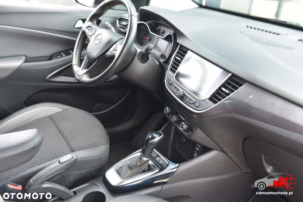 Opel Crossland X - 24