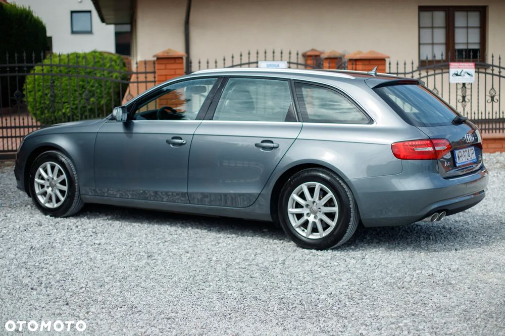 Audi A4 Avant 2.0 TDI e DPF Attraction - 11