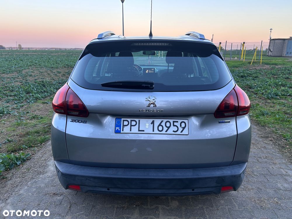 Peugeot 2008 2017 photo 4