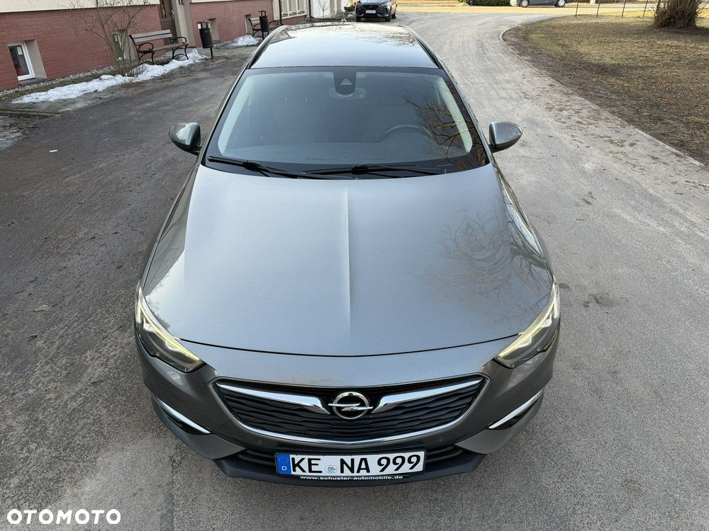 Opel Insignia - 17