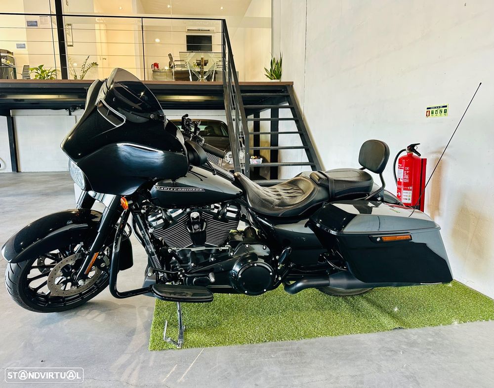 Harley-Davidson FLH FLHXS STREET GLIDE SPECIAL - 4
