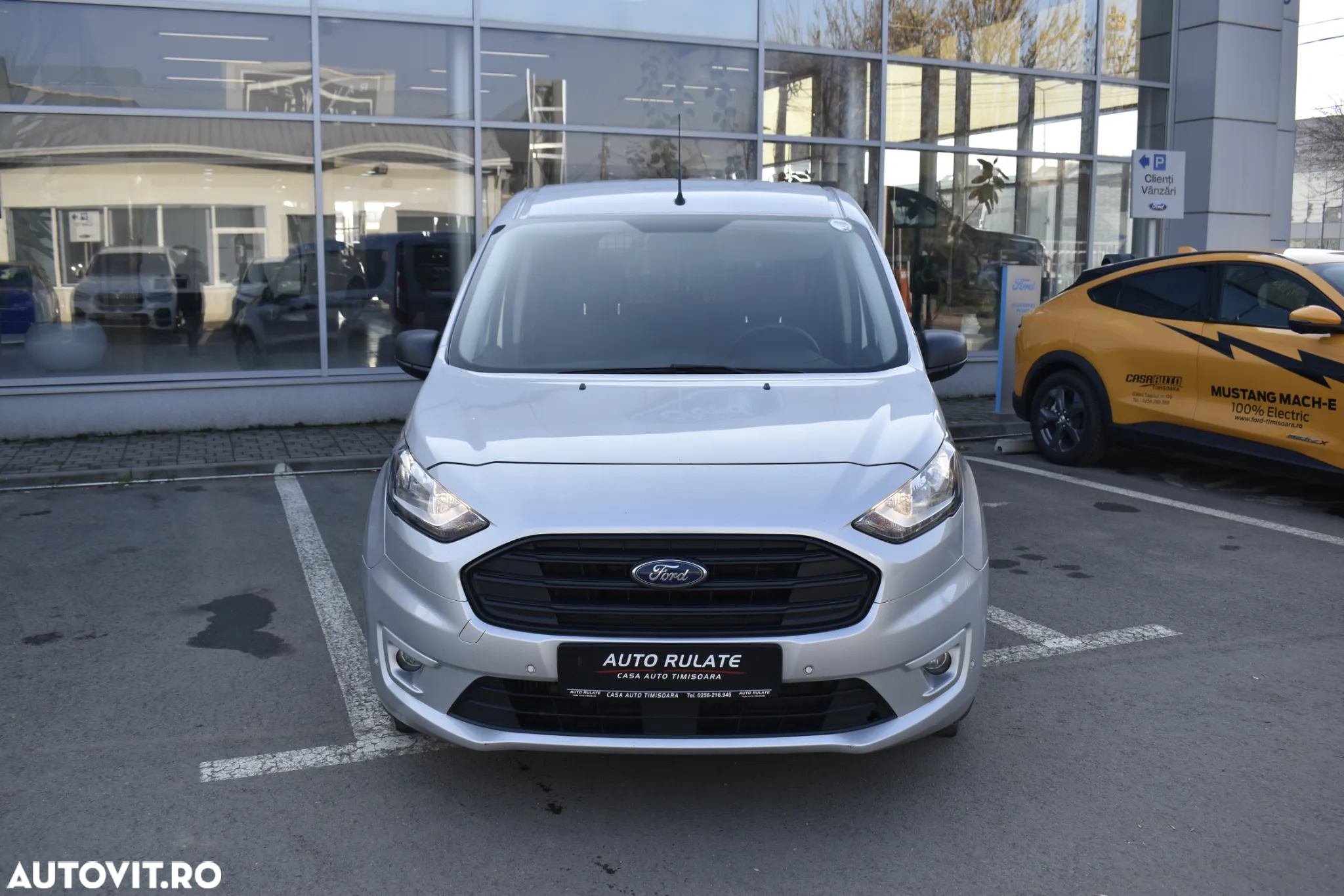 Ford Transit Connect - 2