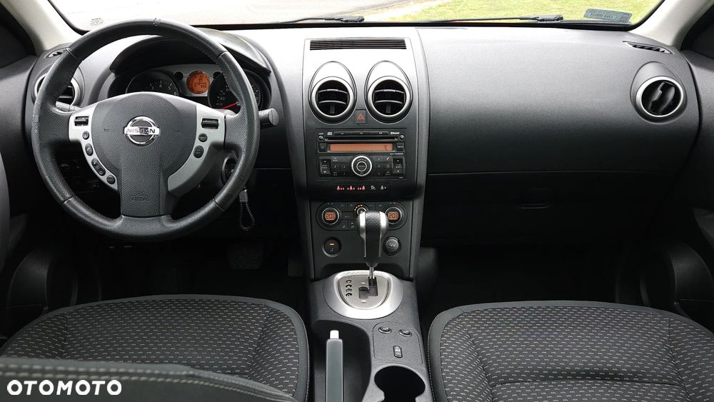 Nissan Qashqai - 8