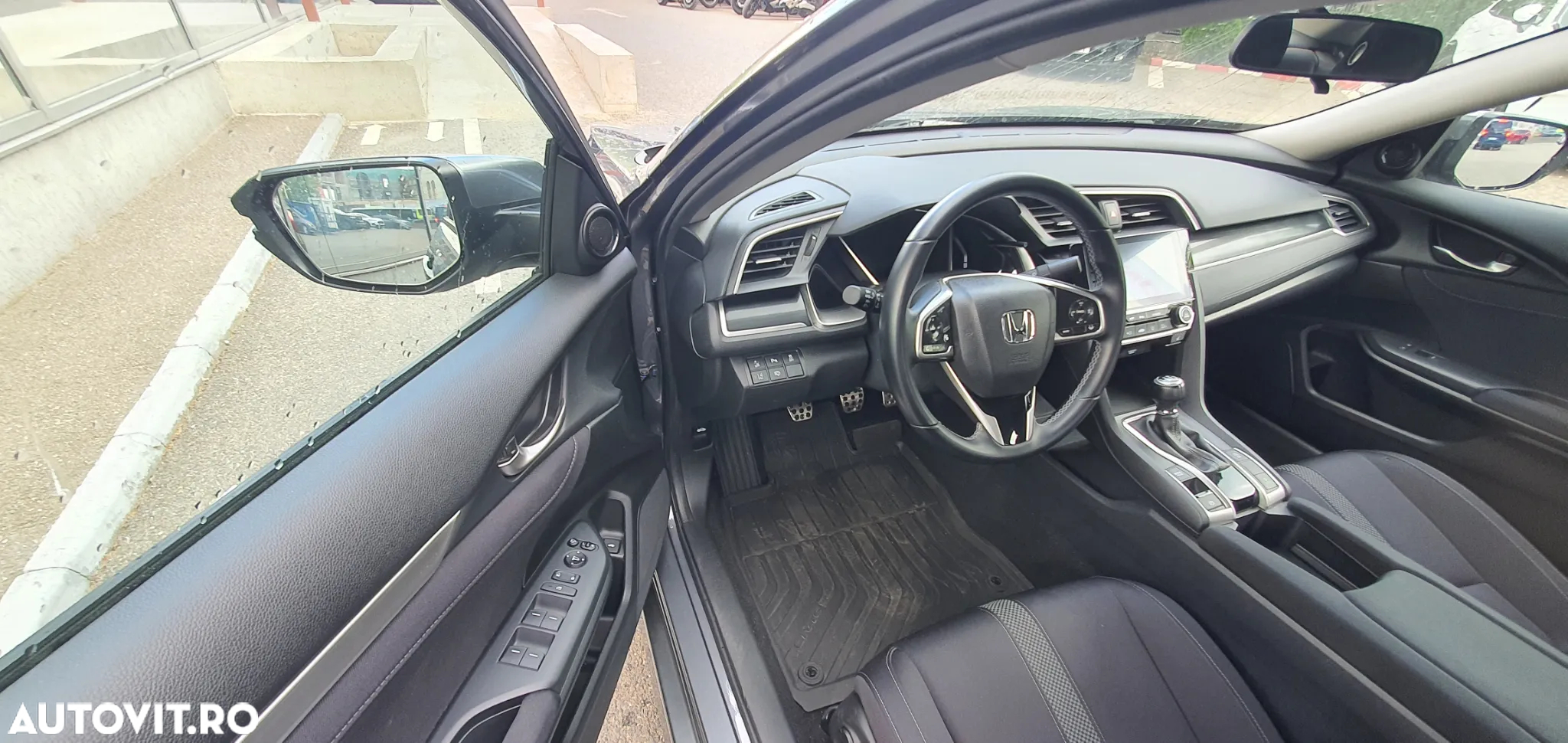 Honda Civic Sedan 1.5 VTEC Turbo Elegance Navi - 21