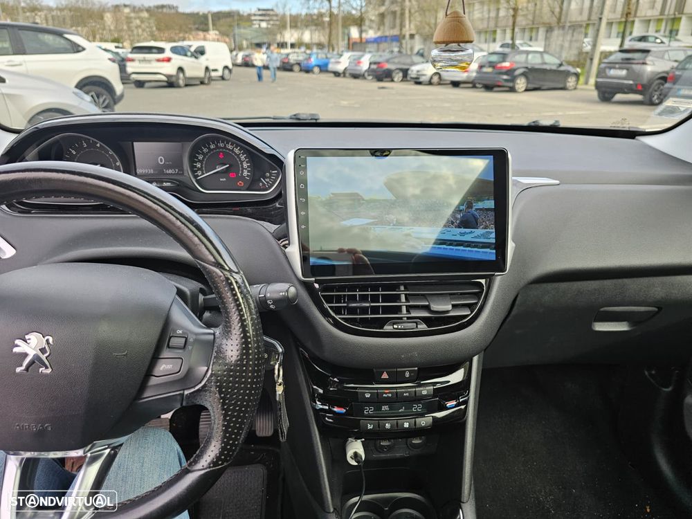 Peugeot 208 1.2 VTi Access - 13