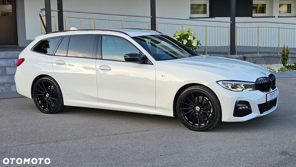 BMW Seria 3 320d xDrive M Sport - 9