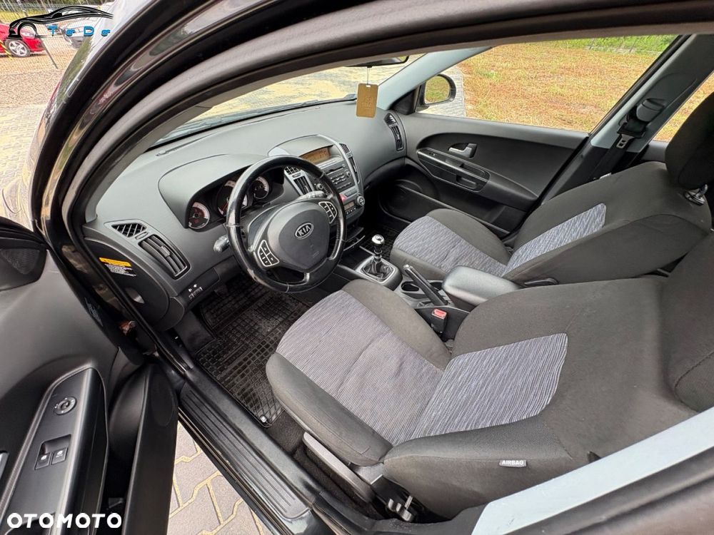 Kia Ceed 1.6 Crdi Optimum + - 17