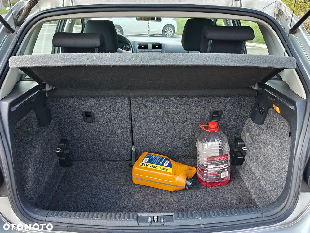 Volkswagen Polo 1.2 Team - 18