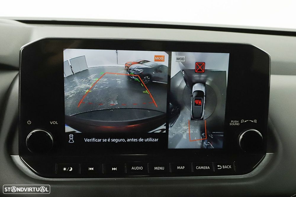 Nissan Qashqai 1.3 DIG-T N-Connecta - 12