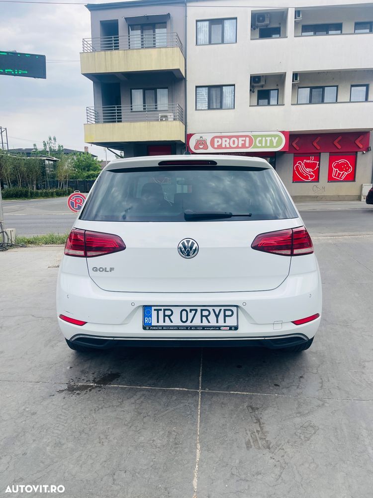 VOLKSWAGEN Golf 2020 — imagine 6