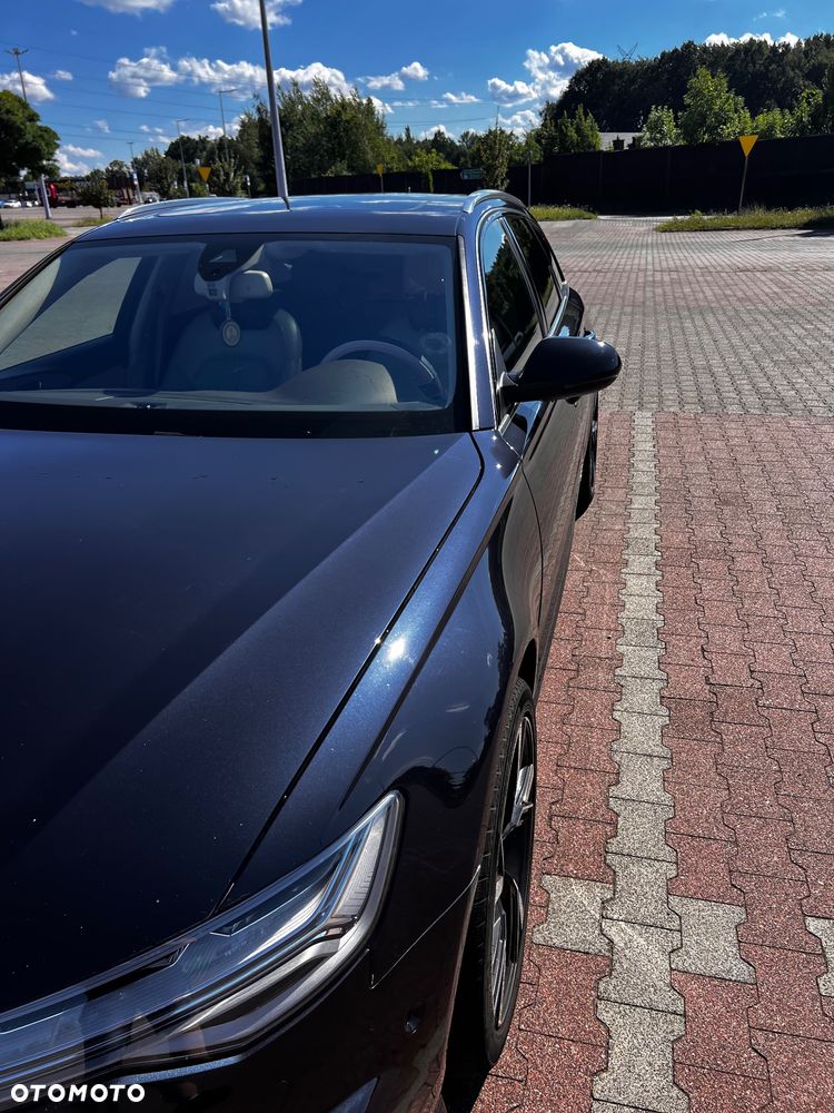 Audi A6 Avant 2.0 TDI quattro S tronic - 10