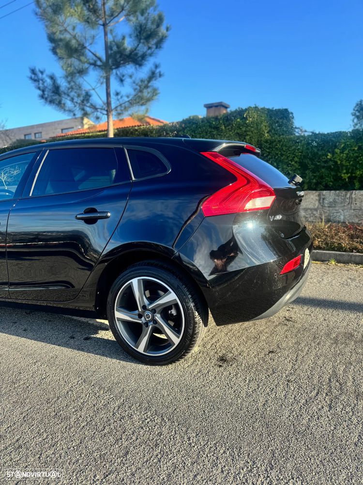 Volvo V40 2.0 D2 Momentum - 8