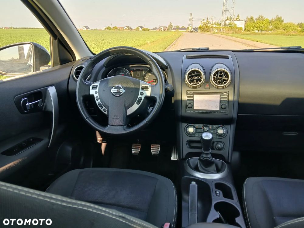 Nissan Qashqai 1.6 dCi N-Connecta - 19