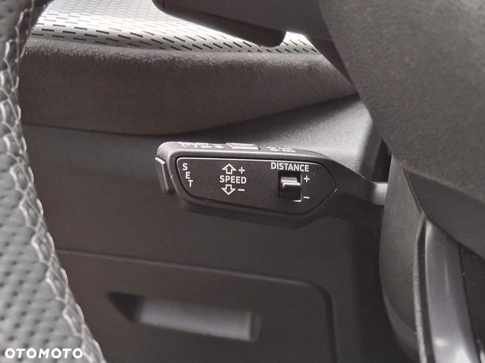 Audi SQ5 Sportback - 32