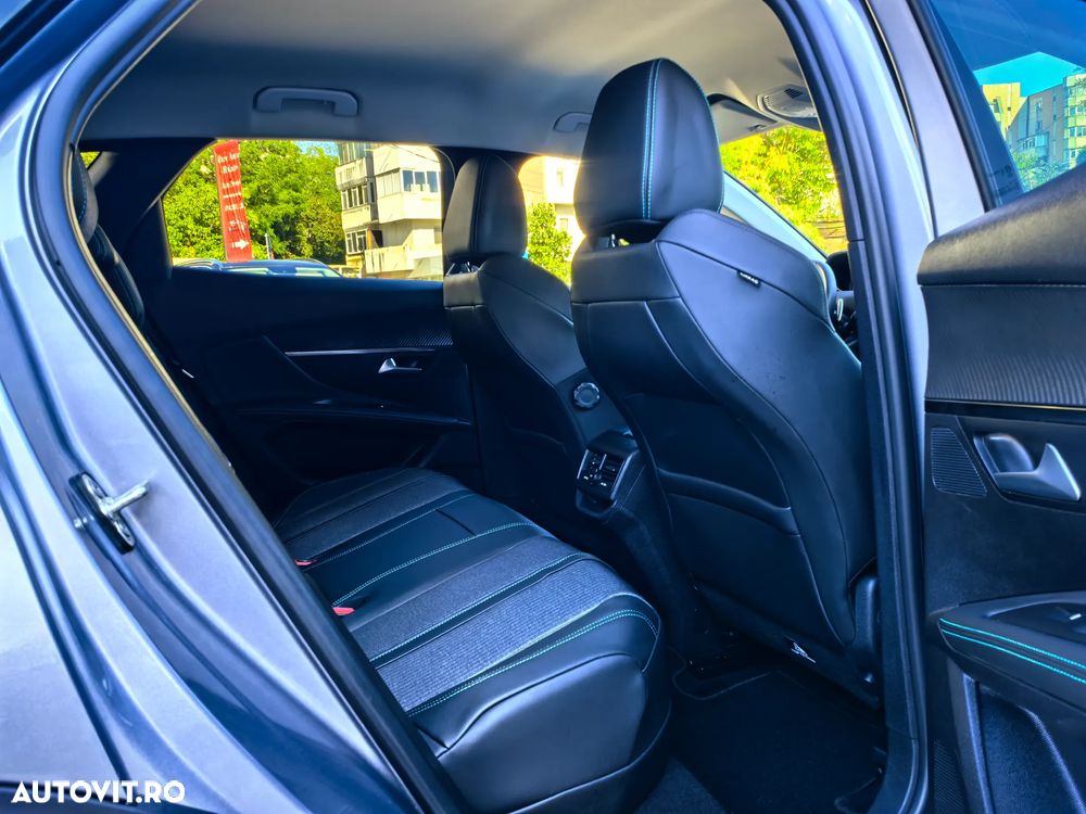 Peugeot 3008 Hybrid 225 e-EAT8 Allure Pack - 16
