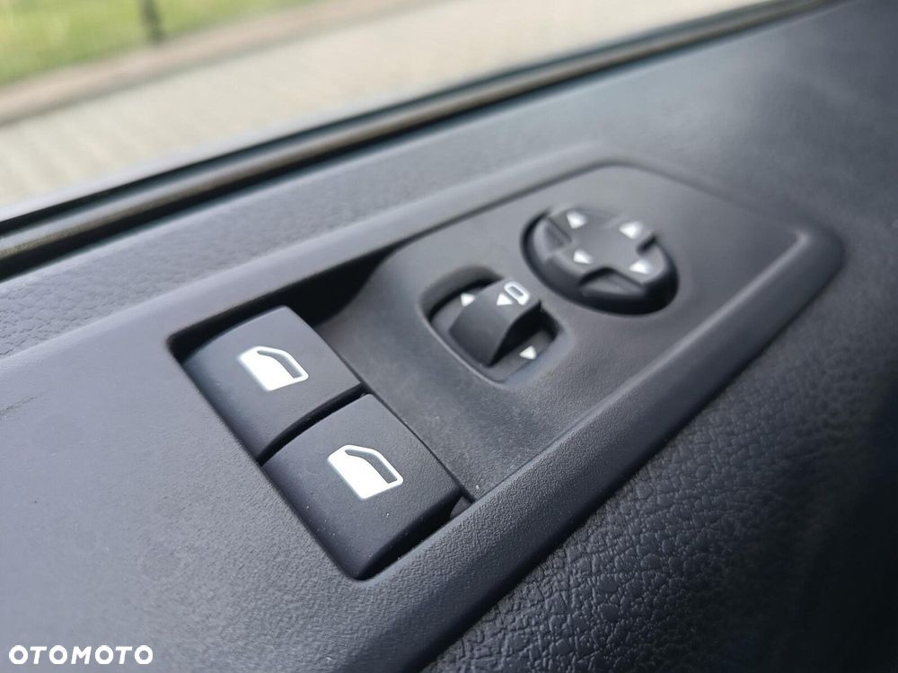 Opel Zafira 2.0 Diesel XL Business - 22