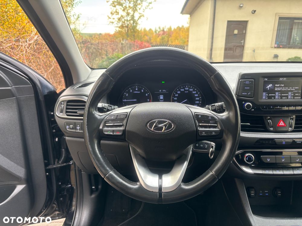 Hyundai i30 1.4 Intro Edition - 21