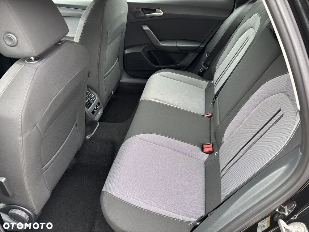 Seat Leon 1.5 eTSI Style DSG - 14