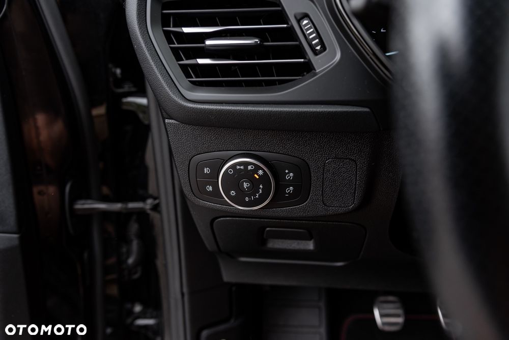 Ford Focus 1.0 EcoBoost Start-Stopp-System ST-LINE - 30