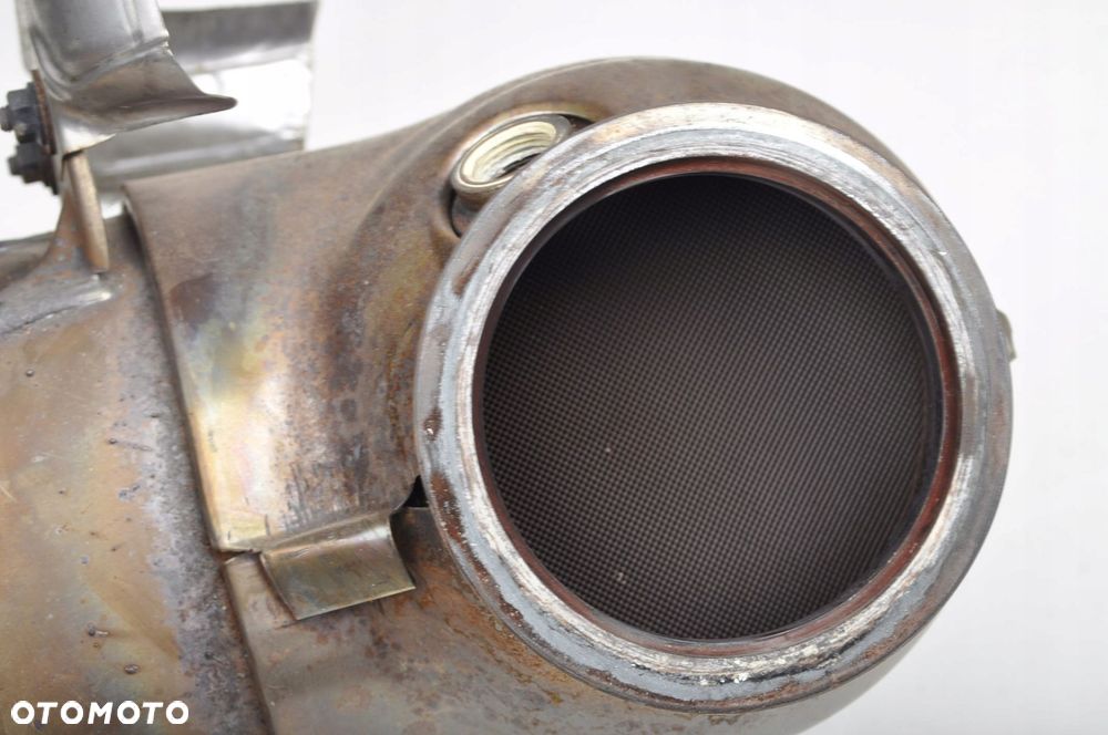 VOLVO 2.0 T6 T8 RECHARGE PLUG IN HYBRID  KATALIZATOR 32264006 - 2