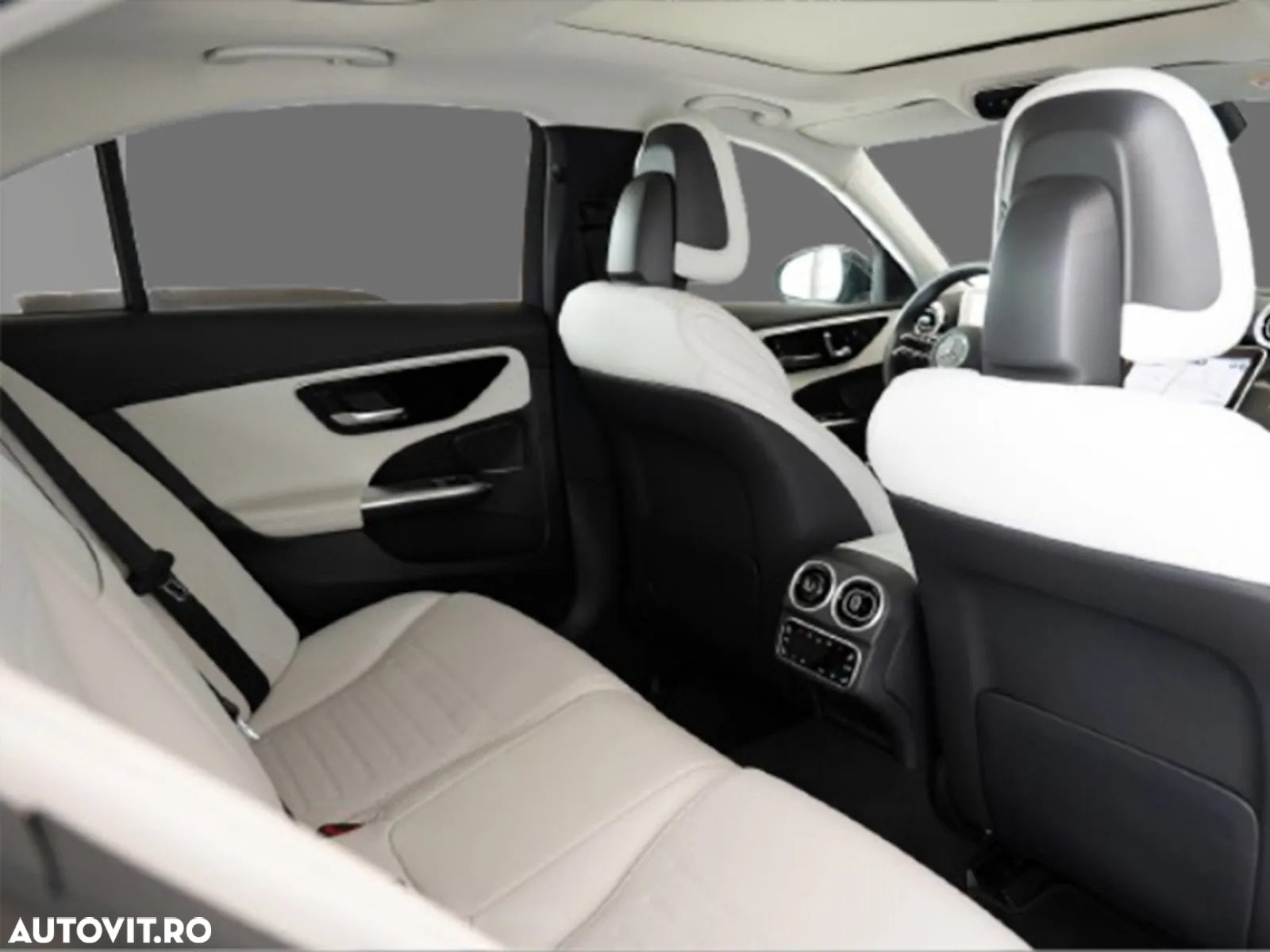 Mercedes-Benz C - 21