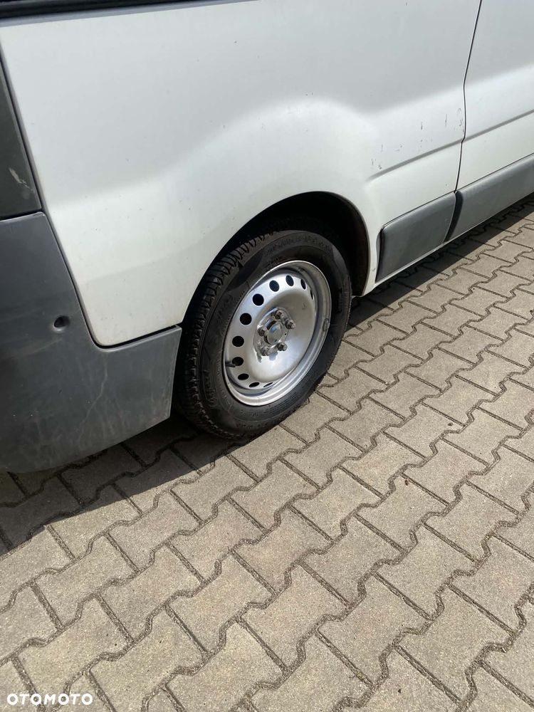 Renault Trafic II - 2