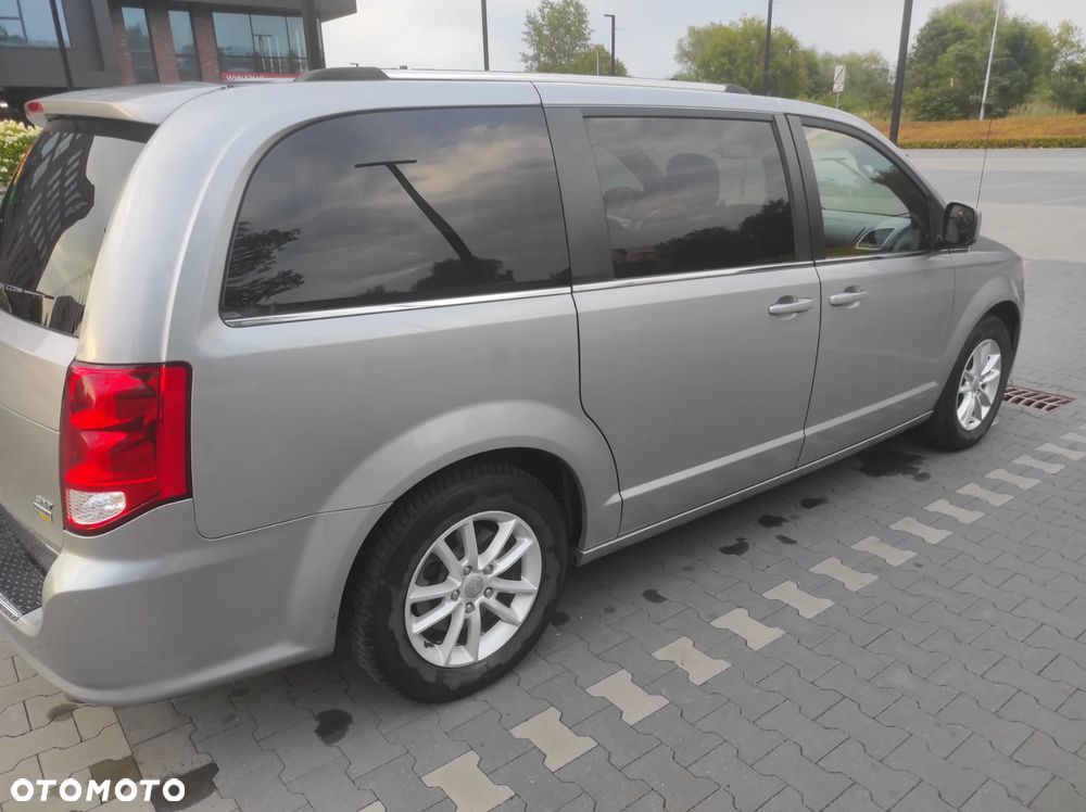 Dodge Grand Caravan 3.6 Express - 12