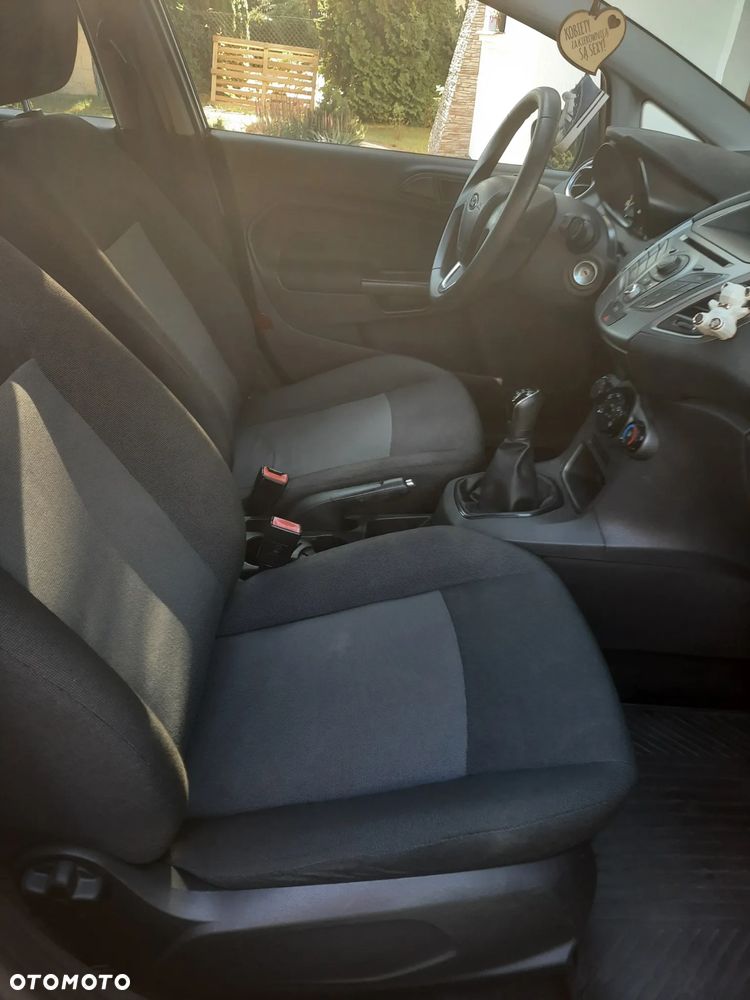 Ford Fiesta 1.25 Ambiente - 13