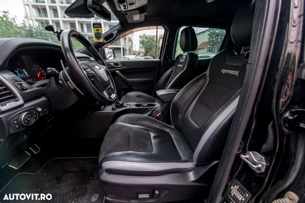 Ford Raptor - 17