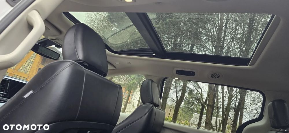 Chrysler Pacifica - 25