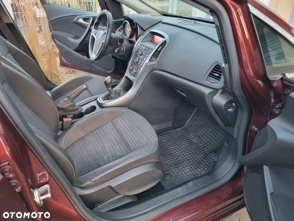 Opel Astra 1.4 T EU6 - 6