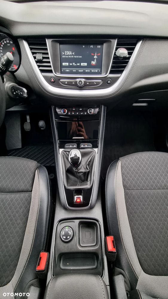 Opel Grandland X - 10