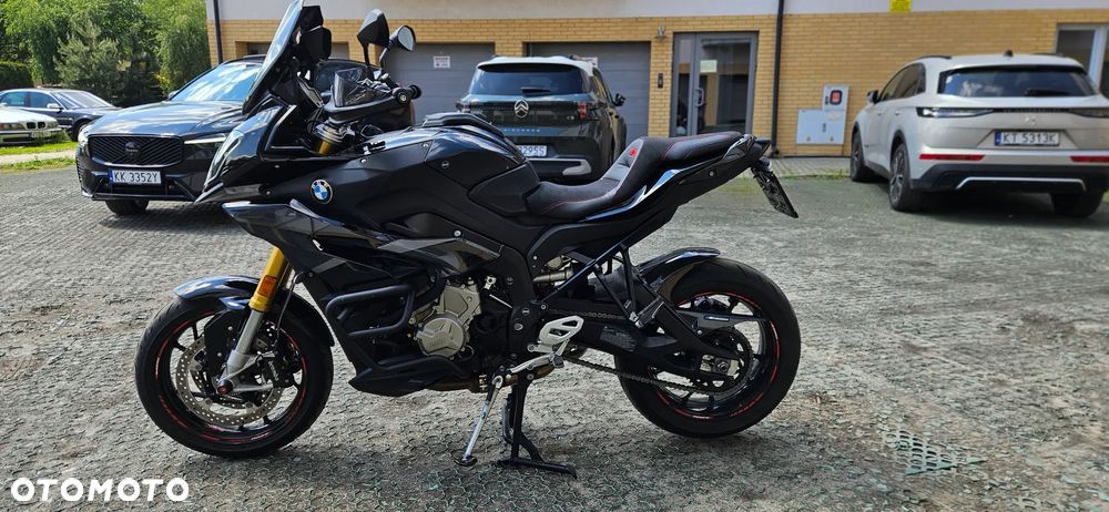 BMW XR - 4