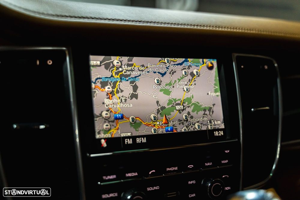 Porsche Panamera Turbo S PDK - 13