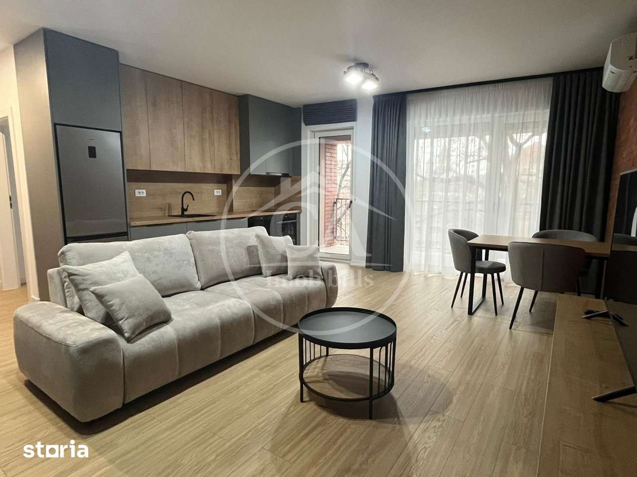 Apartament cu 2 camere de închiriat în zona Cetății, Oradea — fotografia 1