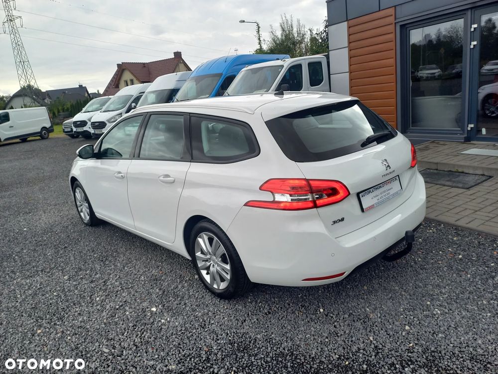 Peugeot 308 - 5