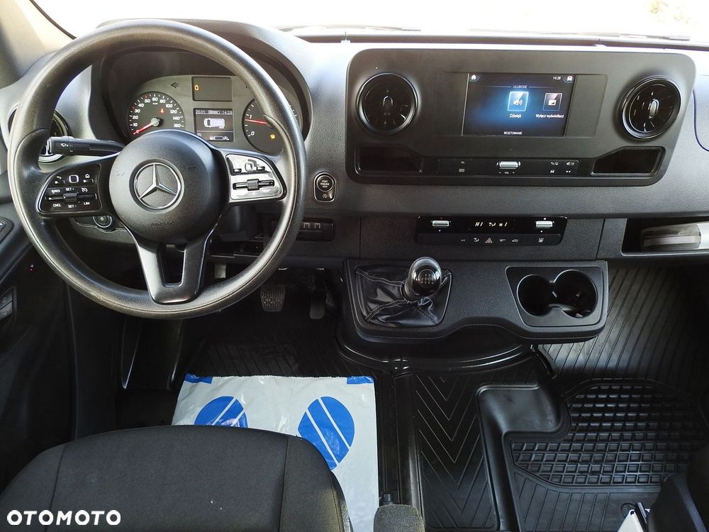 Mercedes-Benz SPRINTER 516 SKRZYNIA PODWÓJNA KABINA DOKA 6 MIEJSC TEMPOMAT KLIMATYZACJA BLIŹNIACZE KOŁA  160KM - 27