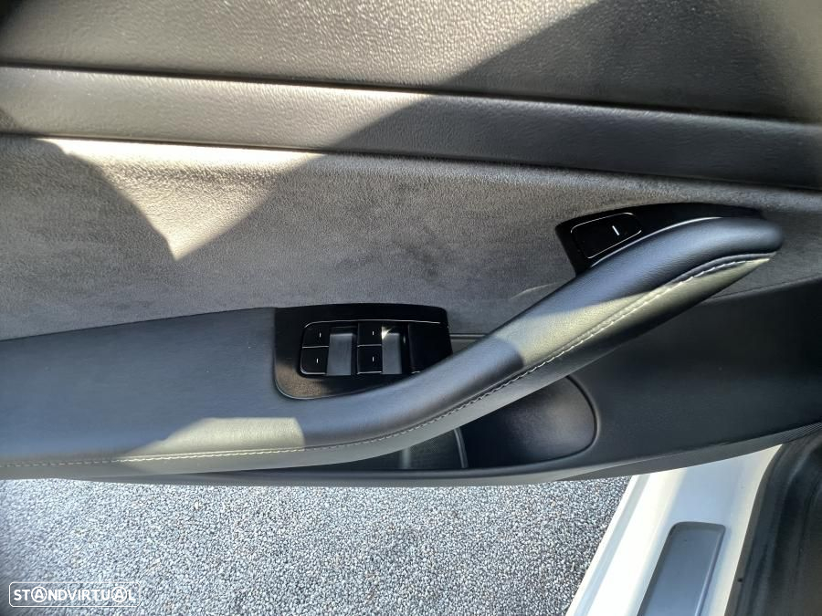 Tesla Model 3 Long Range AWD Dual Motor - 16
