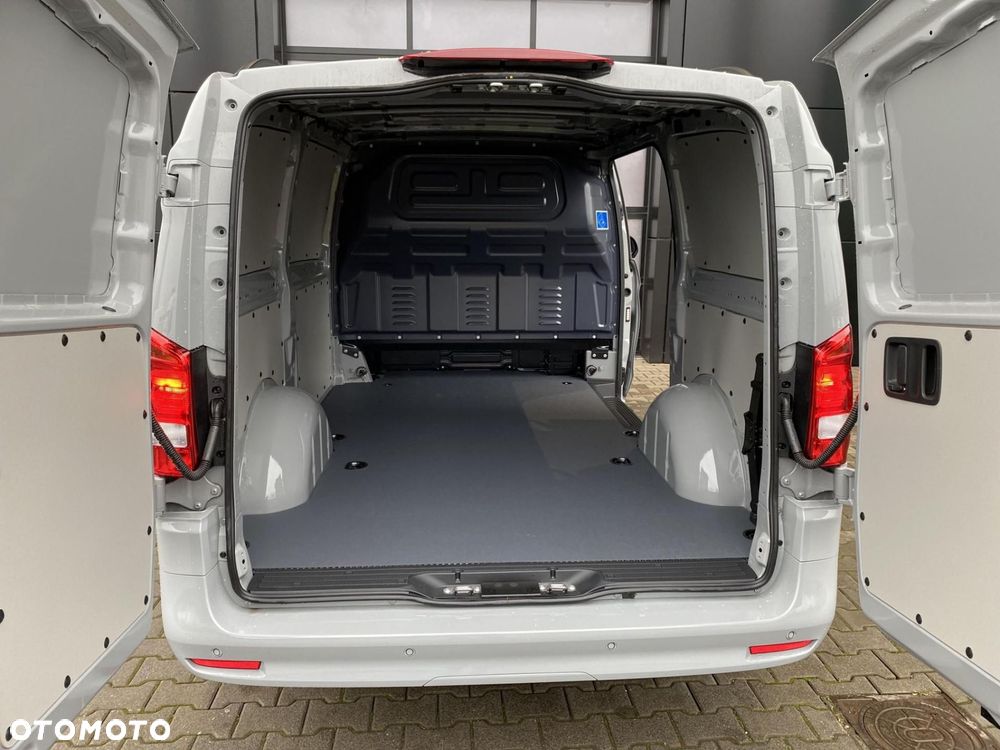 Mercedes-Benz Vito - 18