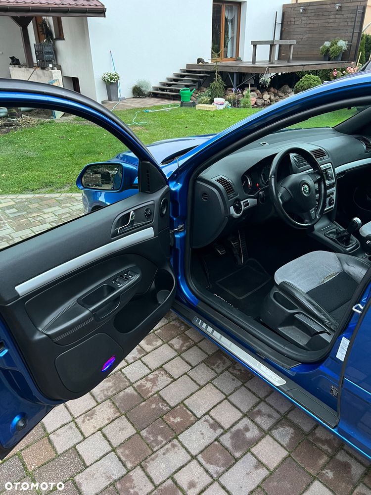 Skoda Octavia 2.0 TFSI RS - 13
