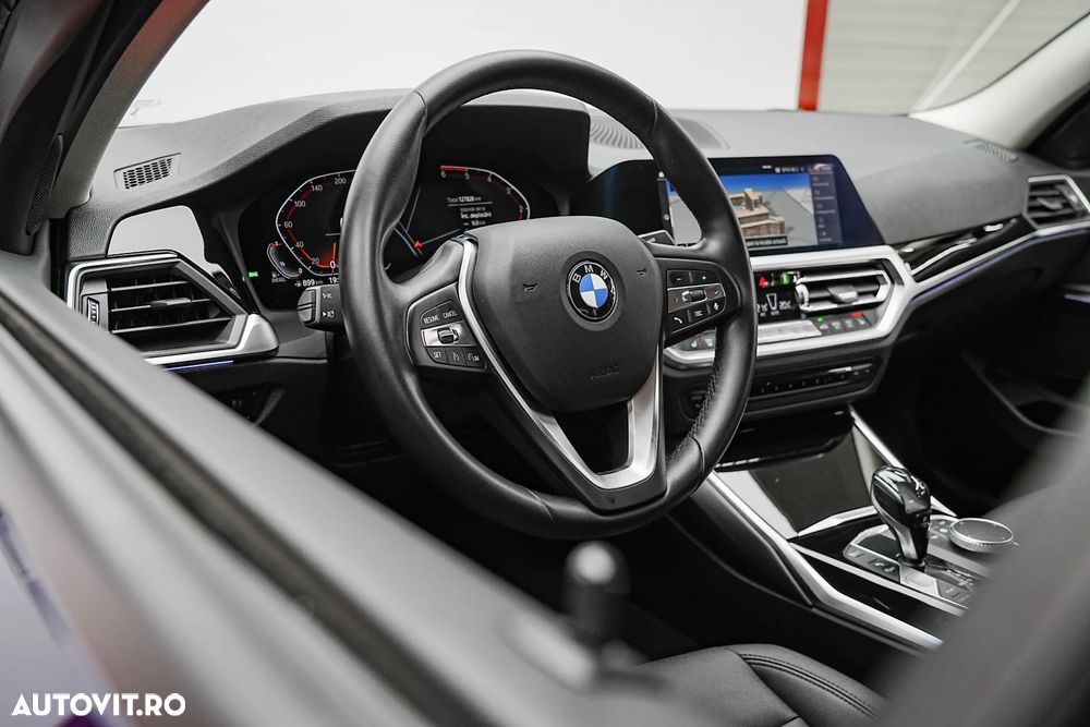 BMW Seria 3 318d Aut. Sport Line - 12