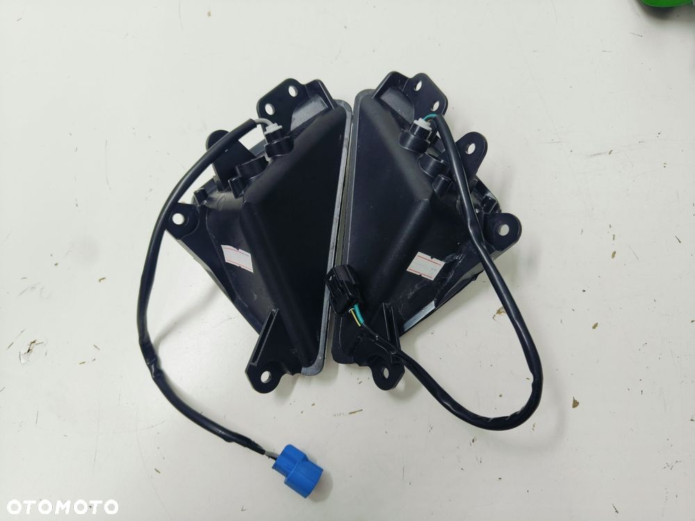 Komplet Kierunkowskazów Przód Kawasaki 1000SX Ninja (nowe ) - 3