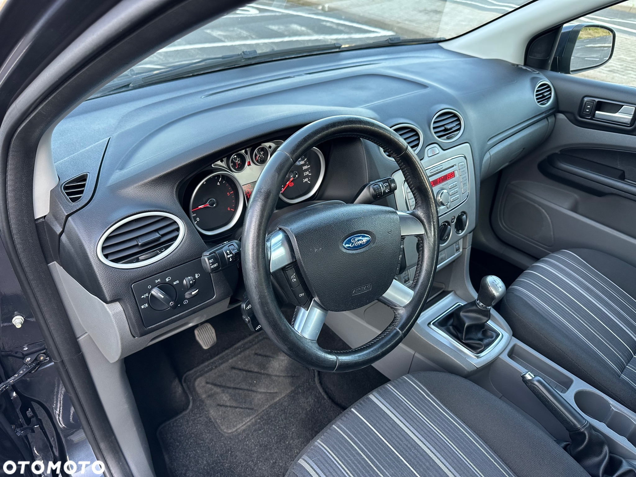 Ford Focus 1.6 TDCi Connection - 14