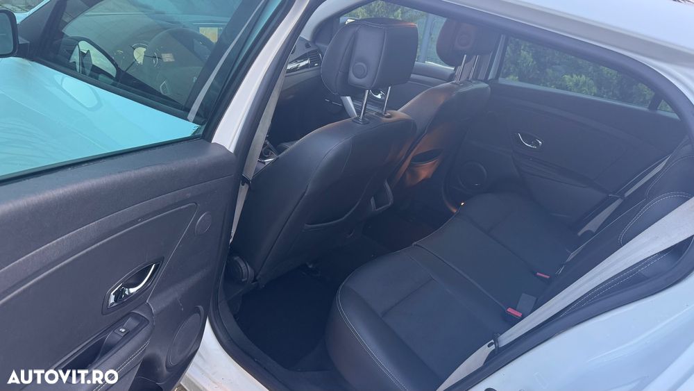 Renault Megane ENERGY dCi 110 Start & Stop Bose Edition - 7