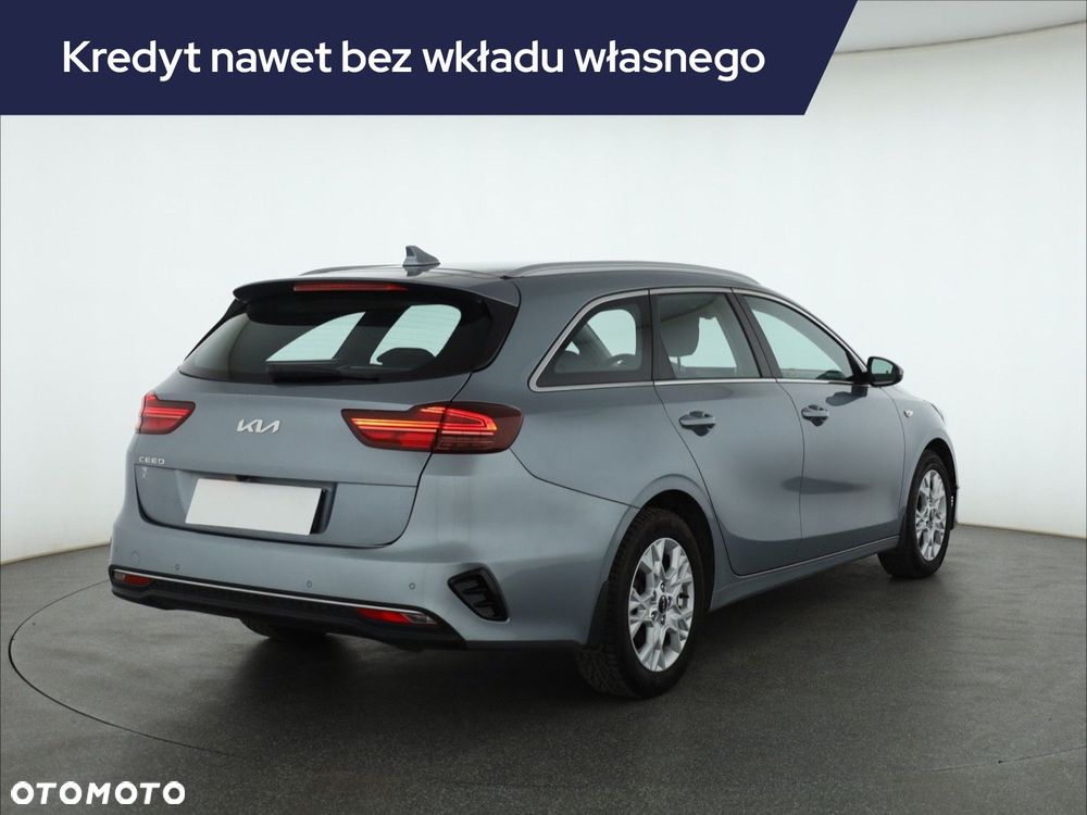 Kia Ceed - 7