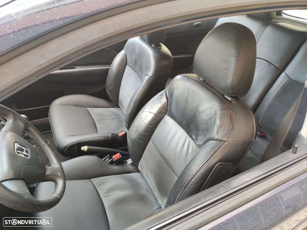 Honda Civic 1.6 ES Exclusive - 5