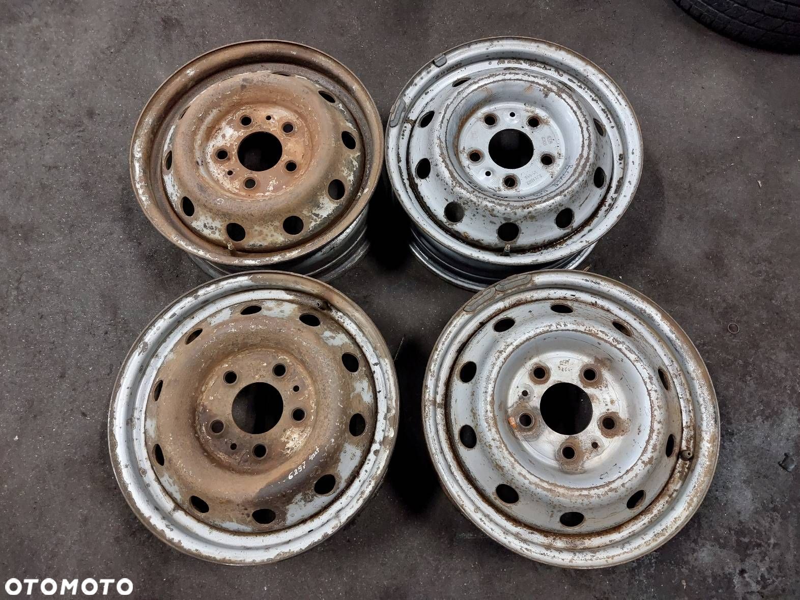 FELGI STALOWE 4 SZT 5x130 6Jx16 ET68 FI78,1 BOXER I JUMPER I DUCATO II - 1