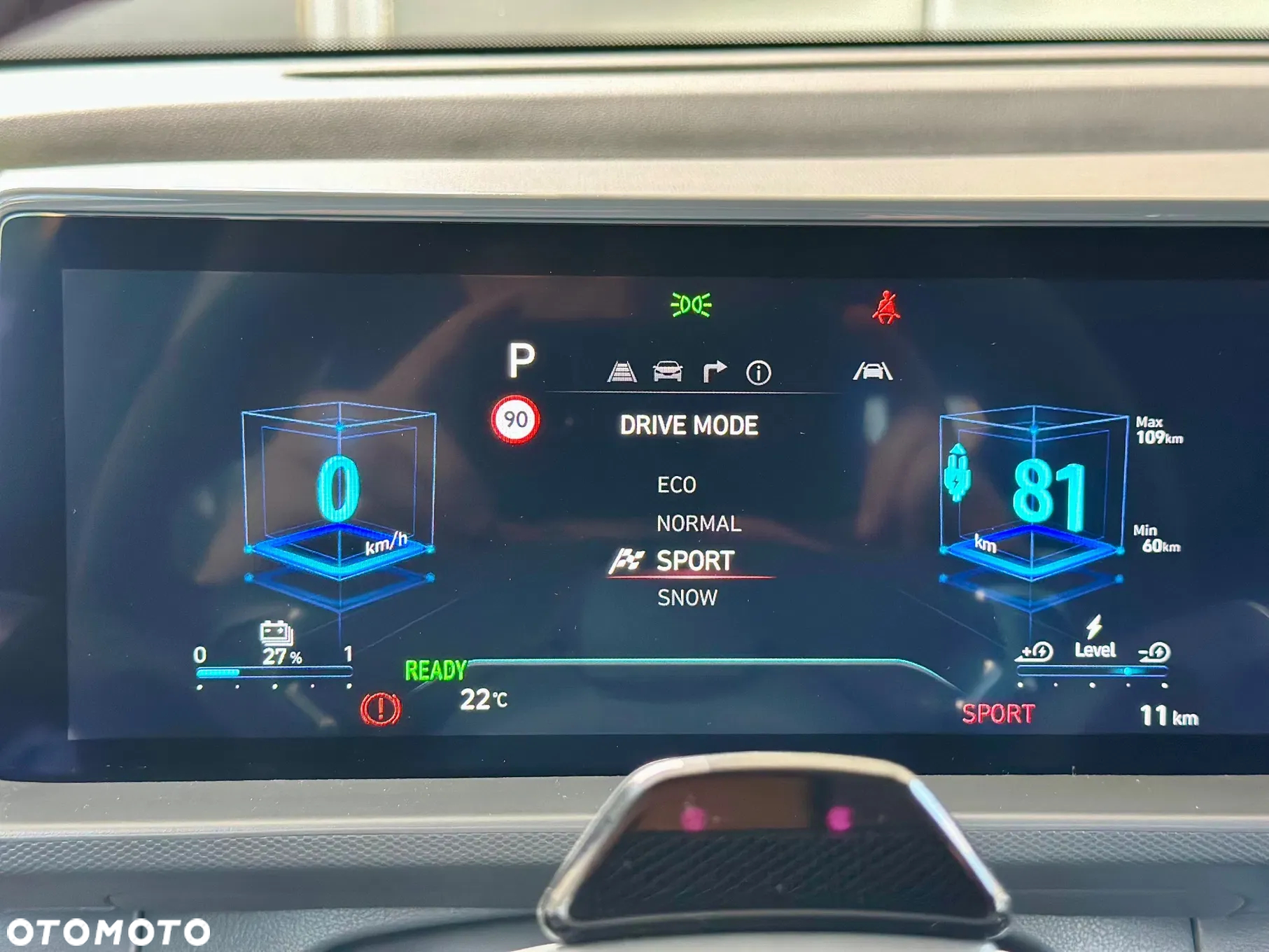 Hyundai Inster 49kWh Cross Smart - 32