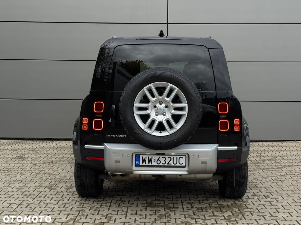 Land Rover Defender 110 2.0 D240 S - 4